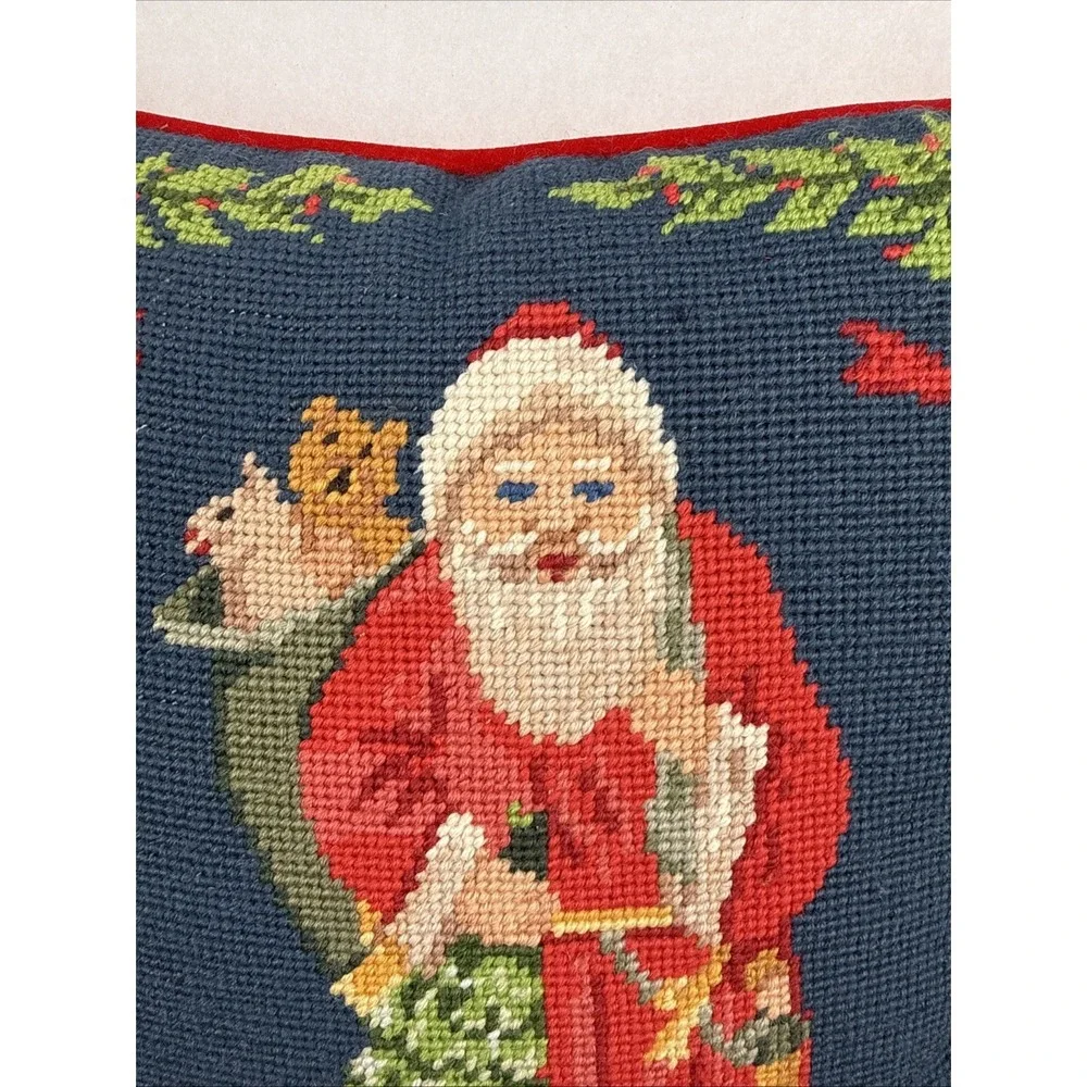 Vintage Christmas Needlepoint Tapestry Old World Santa‎ Pillow 12x12